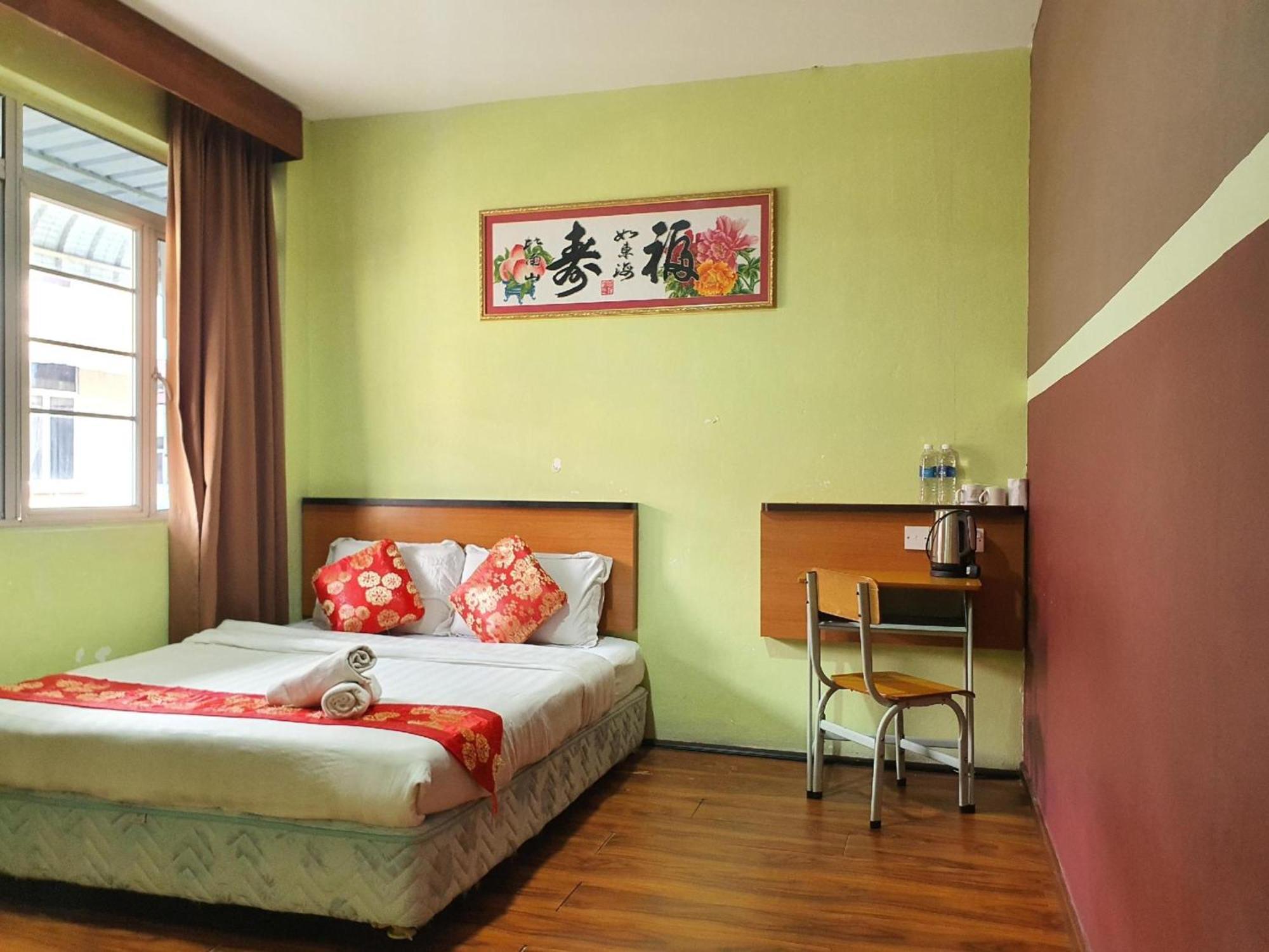 Oyo 90964 Melody 88 Inn Miri Exterior foto